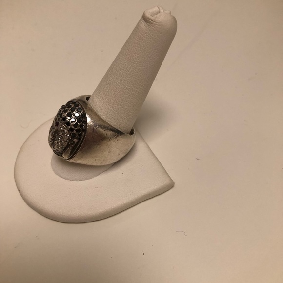 Lazaro Soho Budha Head Ring, silver w/ white and black diamonds and ruby Bindi - Picture 3 of 4